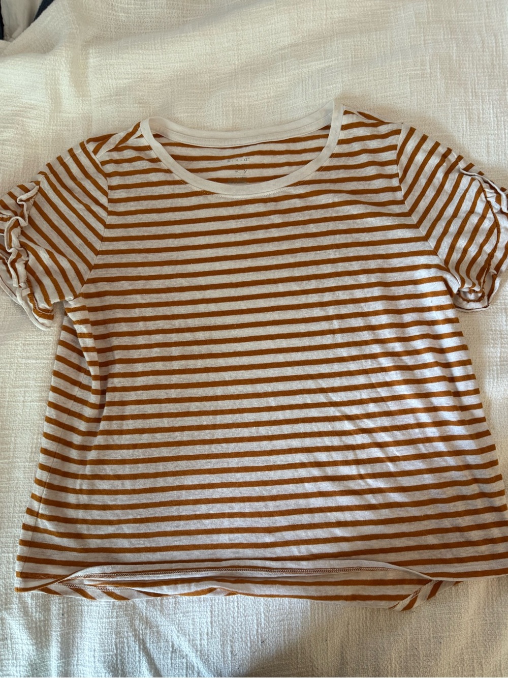 Stripe Crewneck Tee in Cream and Mustard